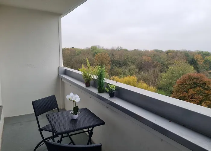 Deluxe With Balcony And View * Hattersheim am Main